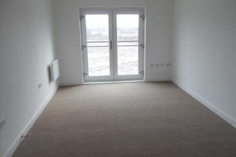 2 bedroom apartment to rent, Columbia Crescent, Wolverhampton WV10