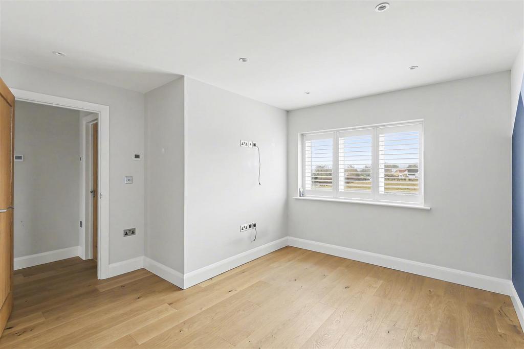 Bedroom 3 a.JPG