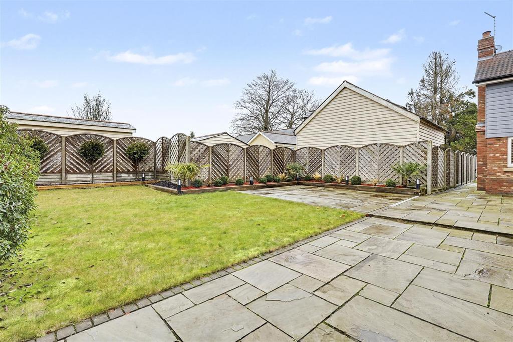 Garden a.JPG