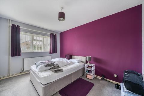 undefined, Edgehill, Freshbrook, Swindon, SN5 8NN
