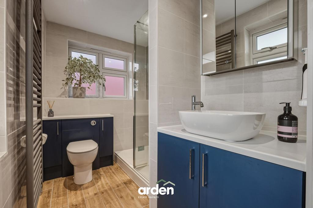 Ensuite