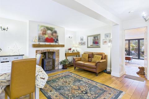 3 bedroom terraced house for sale, Fisherwick Road, Tamhorn