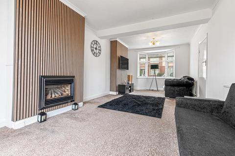 3 bedroom terraced house for sale, Percy Road, Aylestone, Leicester