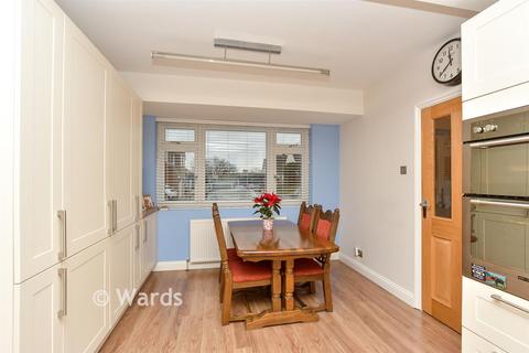 3 bedroom semi-detached house for sale, Racefield Close, Shorne DA12