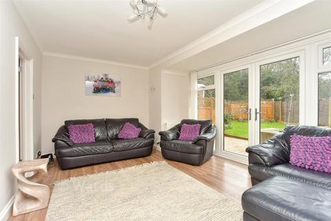 3 bedroom semi-detached house for sale, Racefield Close, Shorne DA12