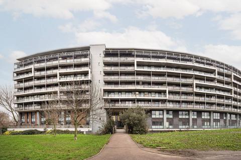 2 bedroom flat for sale, Palmers Road, Bethnal Green, London, E2