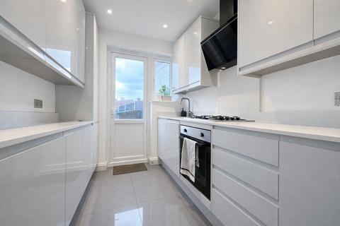 undefined, Hillcross Avenue, Morden, SM4 4EG