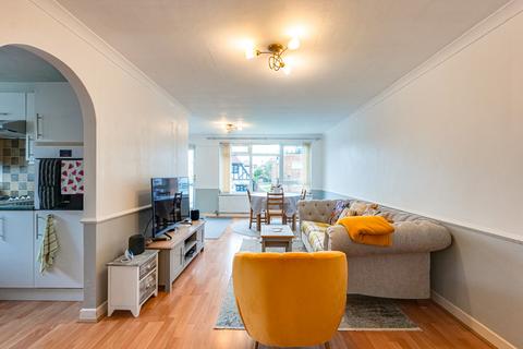 2 bedroom apartment for sale, Crescent Road, Leigh-on-sea, SS9