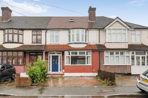 undefined, Pentlands Close, Mitcham CR4