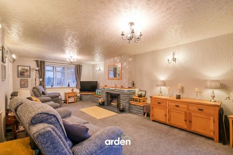 undefined, Broad Street, Bromsgrove, B61