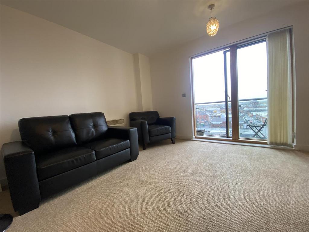 Livingroom (3).jpeg
