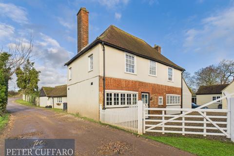 Hunsdon Road, Ware SG12