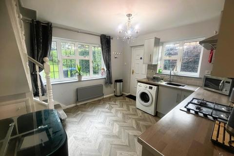 2 bedroom house to rent, Drovers Lane, Buckinghamshire HP7