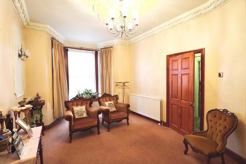 4 bedroom end of terrace house for sale, Elgin Road, Ilford IG3