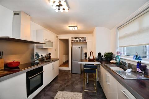 3 bedroom terraced house for sale, Northgate, Cottingham