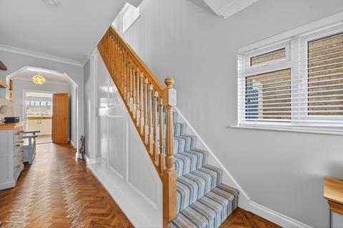 5 bedroom detached house for sale, Loddington Road, Kettering NN14