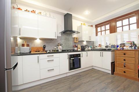 2 bedroom terraced house for sale, De Walden Mews, Eastbourne, BN20 7QU