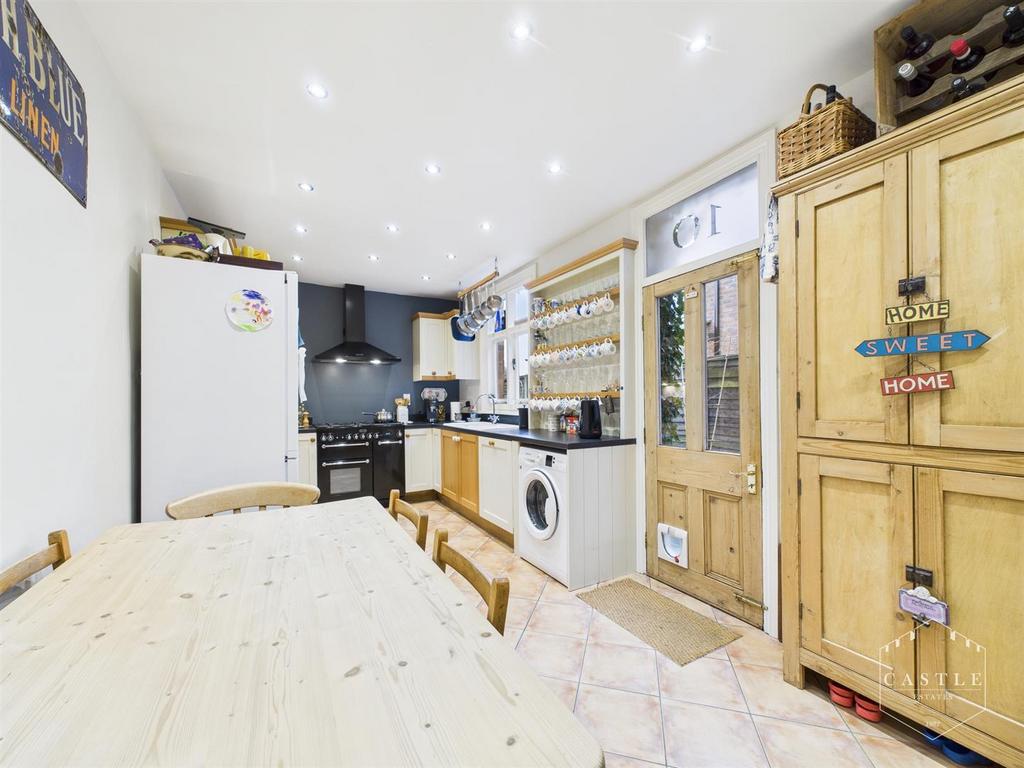 Breakfast kitchen