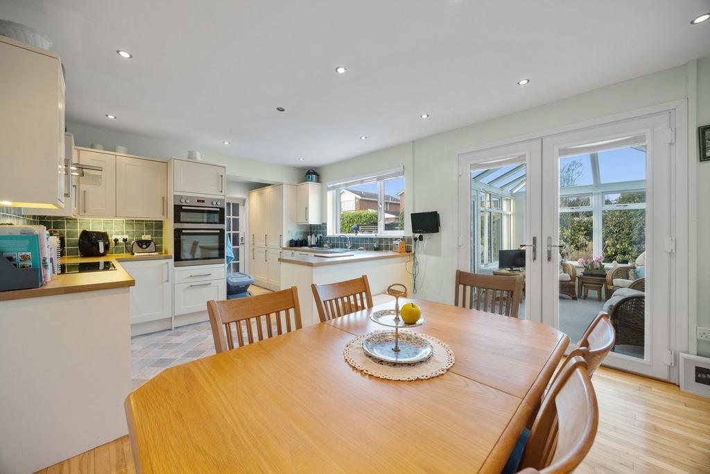 Kitchen/dining room