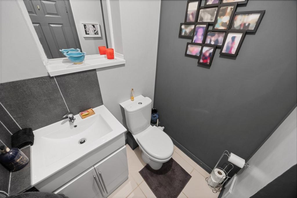 Cloakroom/downstairs wc