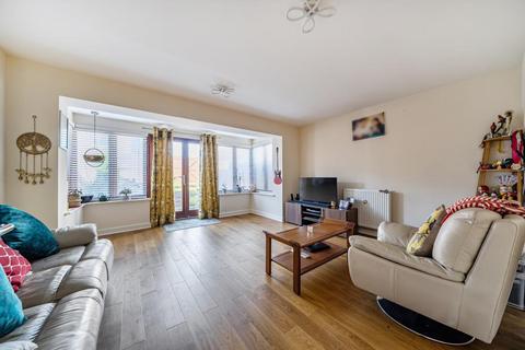 undefined, Downside Close,  Basingstoke,  RG24
