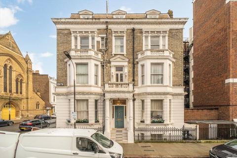1 bedroom flat to rent, Castletown Road, London W14