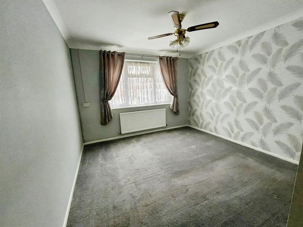 Bedroom 2.jpeg