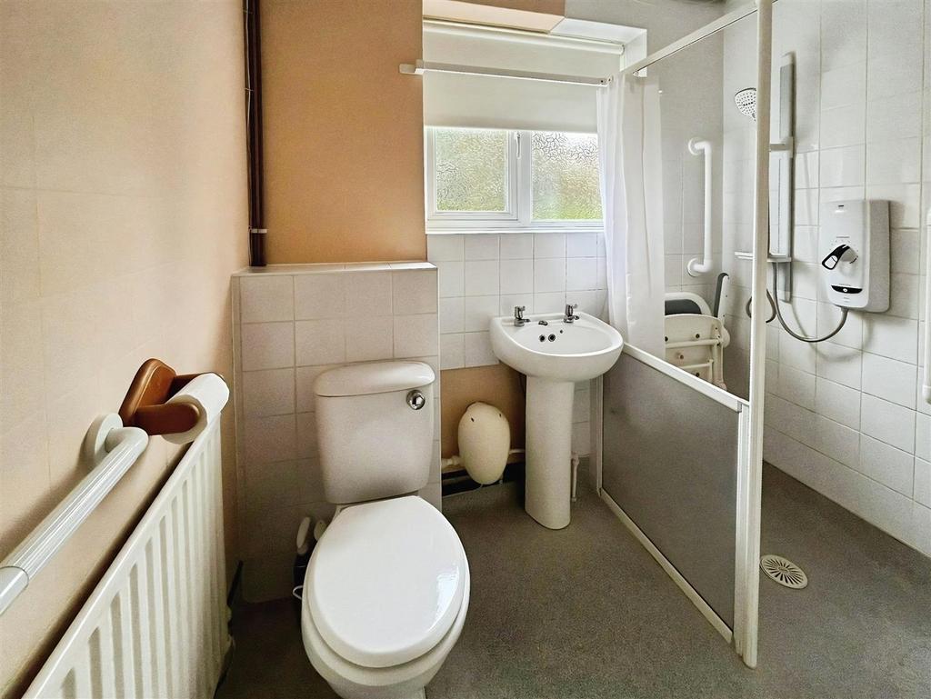 Bathroom.jpeg