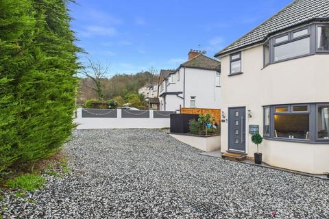 2 bedroom semi-detached house for sale - Herbert Road, High Wycombe, Buckinghamshire, HP13