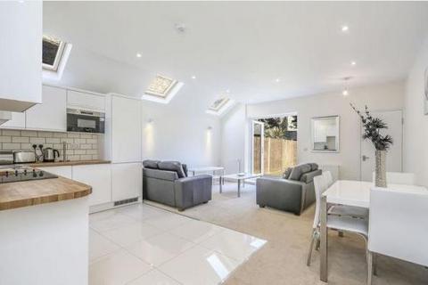 2 bedroom flat to rent, Farm Lane, London, SW6
