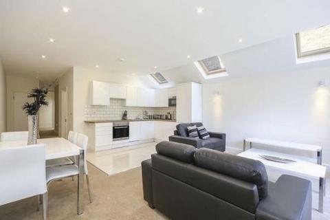 2 bedroom flat to rent, Farm Lane, London, SW6