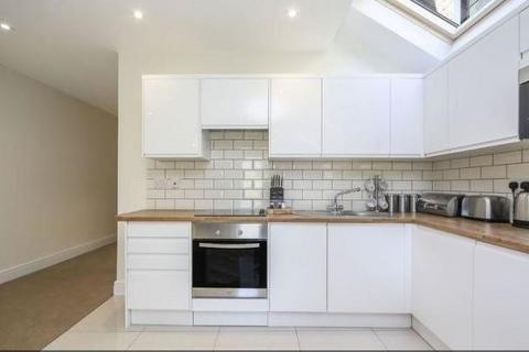 2 bedroom flat to rent, Farm Lane, London, SW6