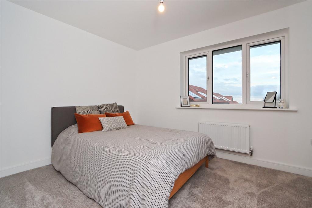 Bedroom 2 Pic 1