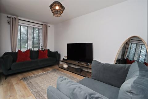 3 bedroom semi-detached house for sale, Argus Gardens, Tyne and Wear NE40