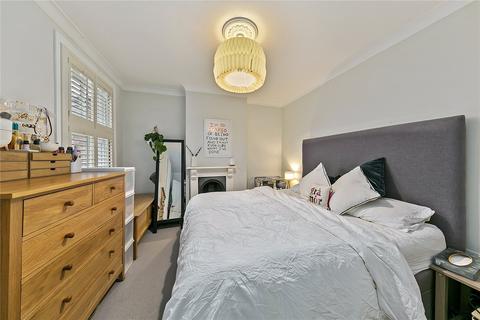 3 bedroom maisonette for sale, Godstone Road, St Margarets, Twickenham, TW1