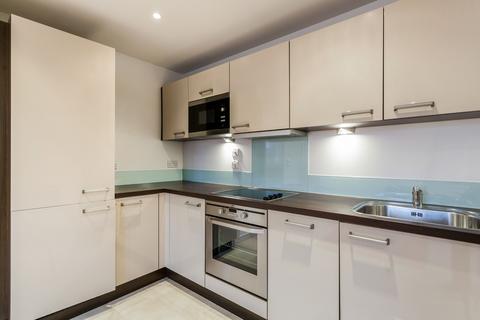 2 bedroom flat to rent, The Blue Building, Gunwharf Quays, Portsmouth, PO1