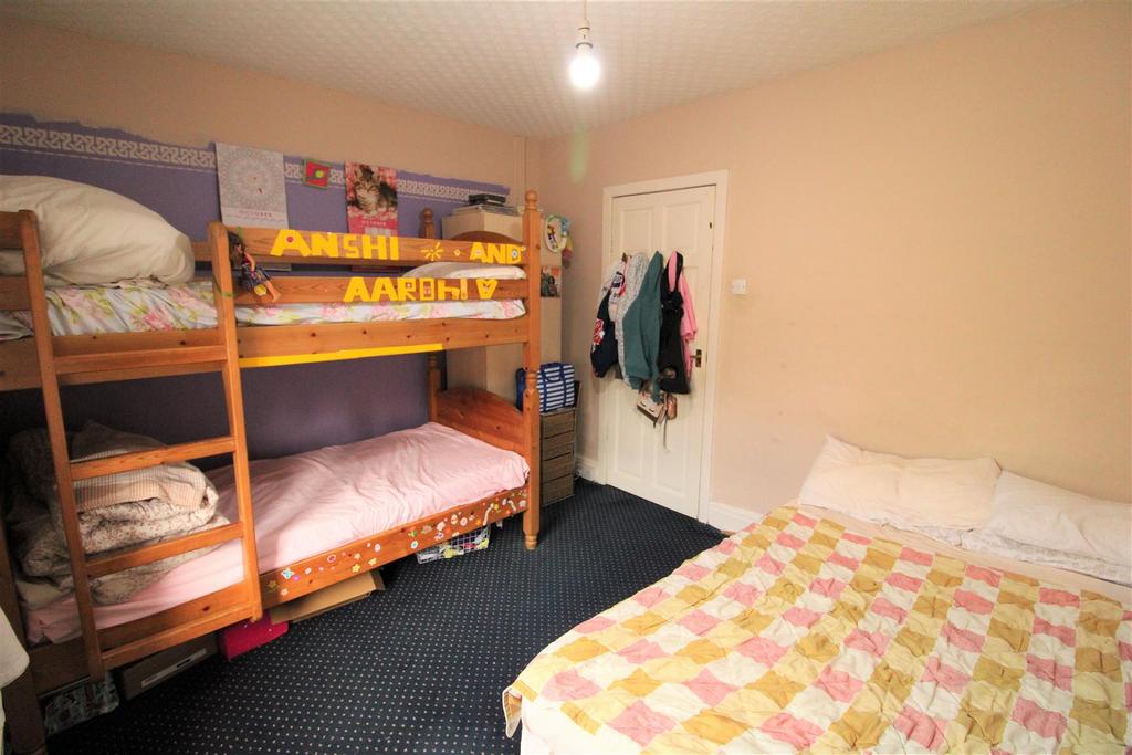 Master bedroom.jpg