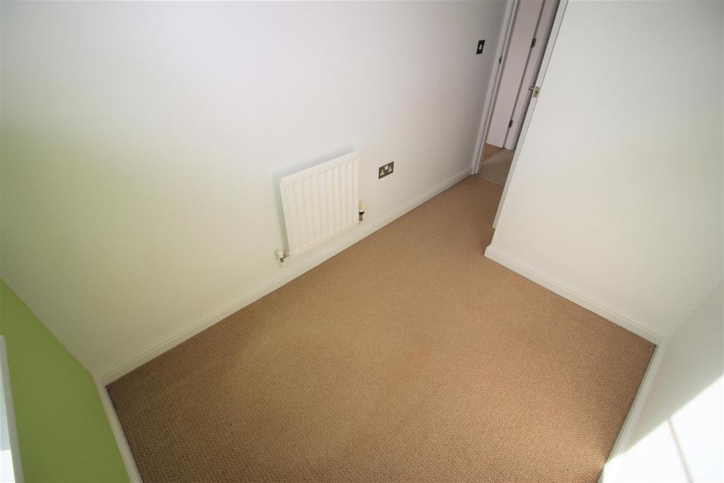 Bedroom 3-Office 1.jpg
