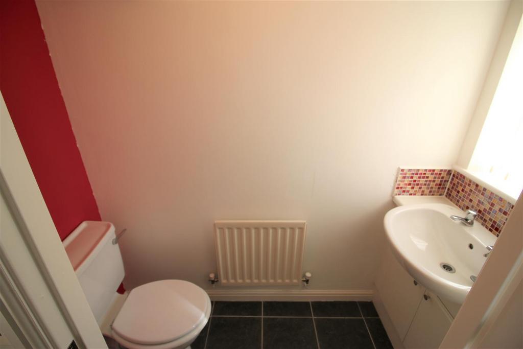 Downstairs WC.jpg