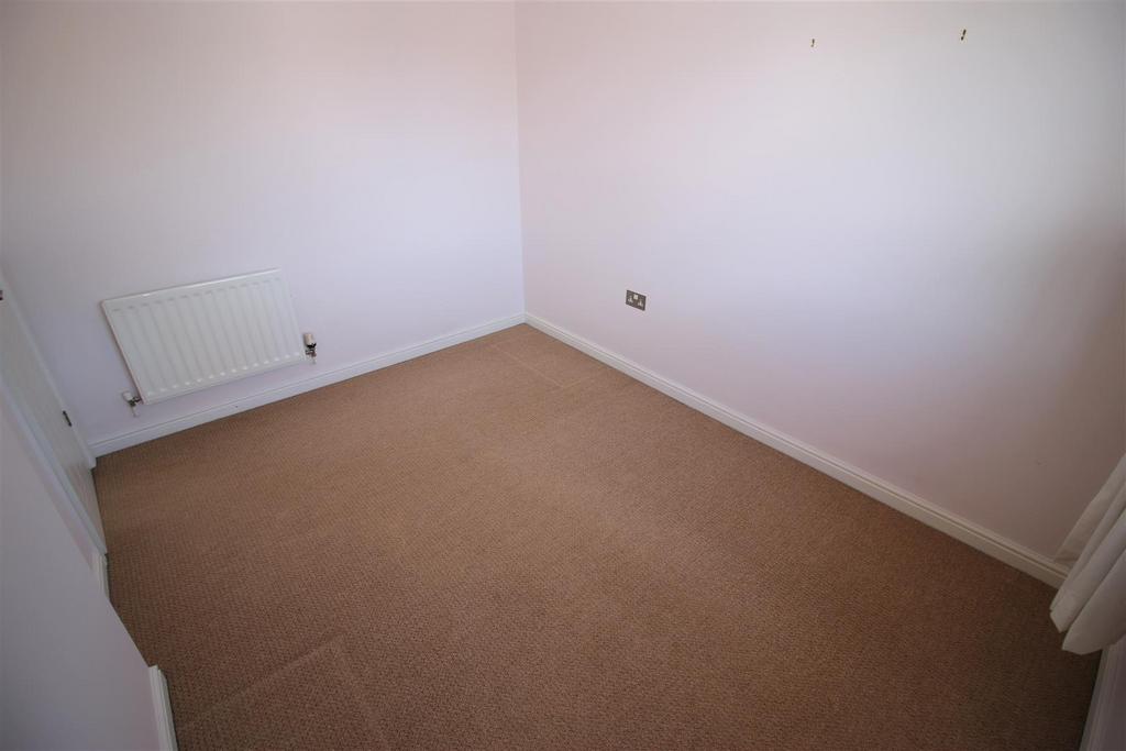 Bedroom 2 1.jpg