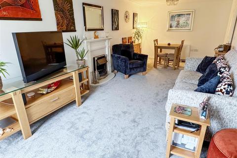 undefined, Church Street, Littlehampton BN17
