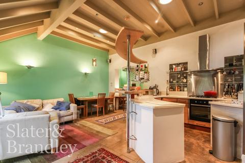 undefined, Cliff Way, Radcliffe-on-Trent, Nottingham, NG12 1AQ