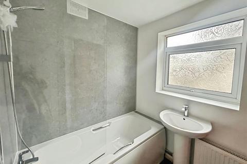 2 bedroom terraced house to rent, Ellgreave Street, Stoke-On-Trent