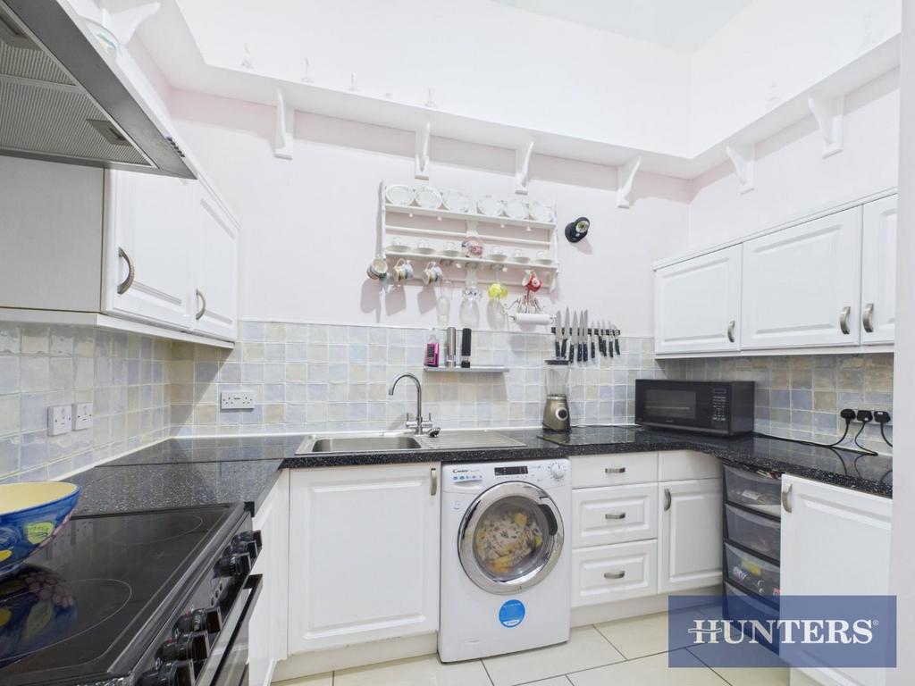 CAM01494 G0-PR0491-STILL002.jpg
