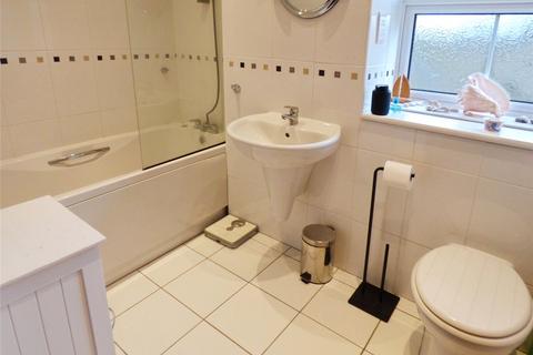4 bedroom detached house for sale, Lyons Place, Hedge End, Southampton