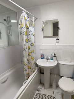 1 bedroom in a house share to rent, Granville Street, Birmingham B1