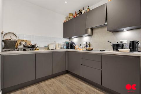 3 bedroom flat for sale, Thunderer Street, Upton Park E13