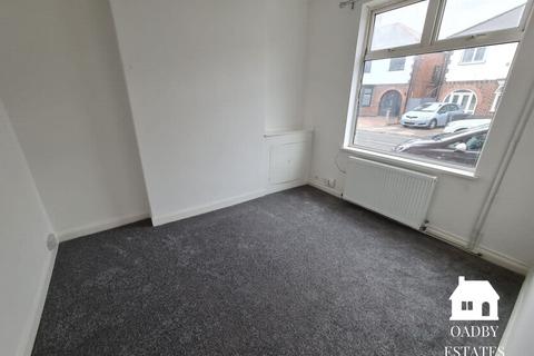 3 bedroom terraced house to rent, Evington Parks Road, Evington, LE2