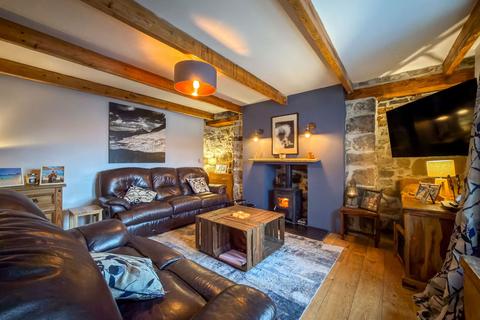 3 bedroom terraced house for sale, Toscaig, 7 Gower Street, Brora, Sutherland KW9 6PB