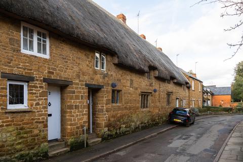 3 bedroom terraced house for sale, Kings Road, Bloxham, OX15